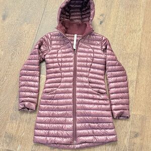 lululemon athletica Mauve Pack It Down Puffer Jacket Size 4 VGUC